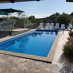 House Maslina