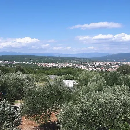 Сasa de vacaciones House Maslina